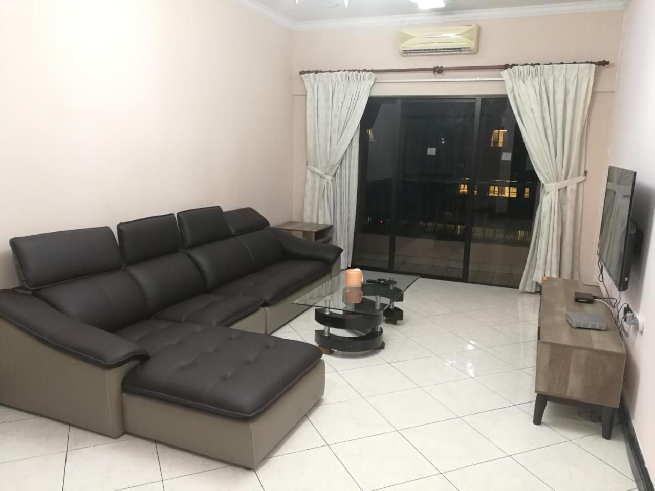 Jack'S Condoapartment @ Marina Court Resort Condominium Kota Kinabalu Exterior foto